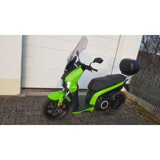 Silence S01 Connected E-Roller grn, EZ 9/20, 12000km, 5,6 KWh Lith.Akku, App, hohes Windschild, Trger, 29l Koffer, Handytasche, Spiegelverbreiterung