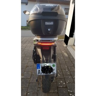 Silence S01 Connected E-Roller grn, EZ 9/20, 12000km, 5,6 KWh Lith.Akku, App, hohes Windschild, Trger, 29l Koffer, Handytasche, Spiegelverbreiterung