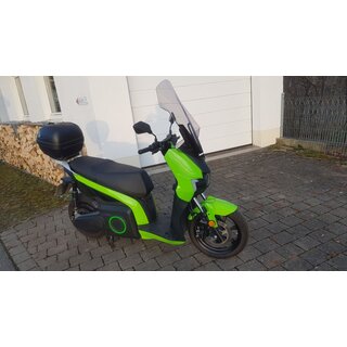 Silence S01 Connected E-Roller grn, EZ 9/20, 12000km, 5,6 KWh Lith.Akku, App, hohes Windschild, Trger, 29l Koffer, Handytasche, Spiegelverbreiterung